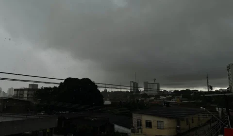 Forte chuva causa transtornos e preocupação em áreas vulneráveis da cidade