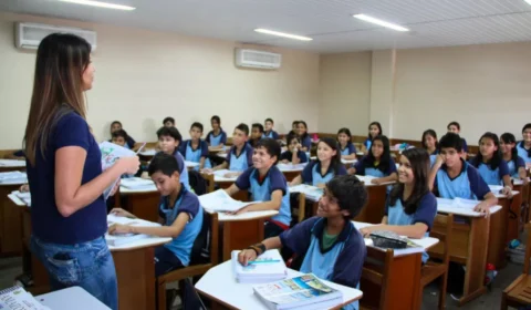 Fundeb: Professores da rede estadual devem receber até R$ 13.500; Saiba os valores