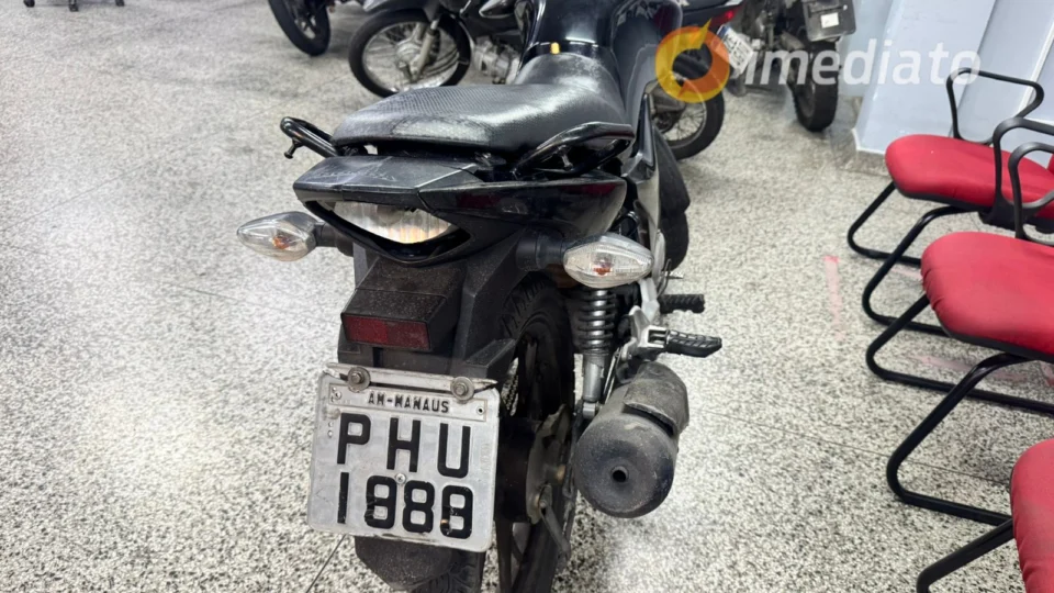 Homem é preso com motocicleta adulterada no Parque Solimões, em Manaus