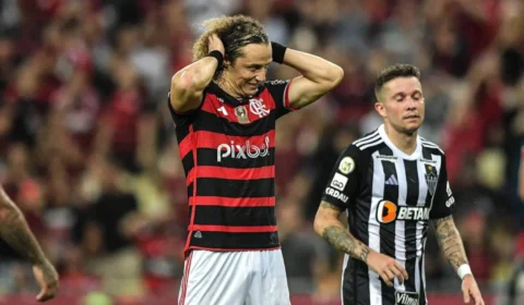 David Luiz revela despedida do Flamengo por redes sociais e critica gestão Rubro-Negra