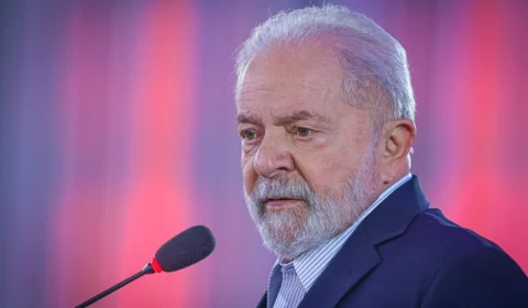 Lula passará por novo procedimento cerebral nesta quinta-feira (12)