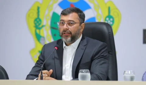 Governador do Amazonas anuncia pagamento de abono do Fundeb