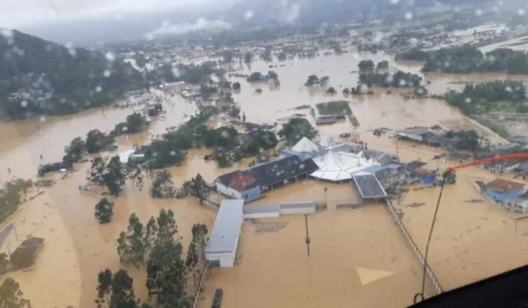 Florianópolis e região decretam emergência devido às fortes chuvas