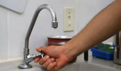 Falta de energia ocasiona desabastecimento de água em Manaus