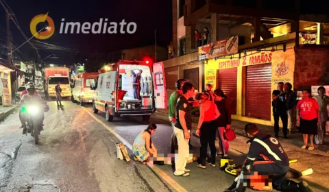 Mãe e filha ficam feridas após caminhão derramar óleo na pista no bairro Jorge Teixeira