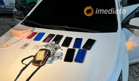Polícia recupera 9 celulares roubados e apreende carro usado em assaltos na zona Leste de Manaus
