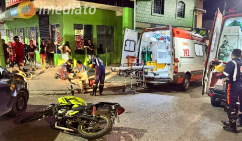 Motociclista por app e passageira ficam feridos após colisão com carro no bairro Coroado