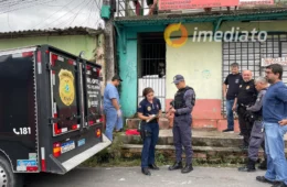 Bebê recém-nascido é encontrado dentro de lixeira no bairro Monte das Oliveiras