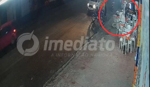 VEJA VÍDEO: assalto em lanchonete gera pânico no bairro Val Praíso