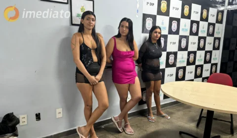 Polícia prende três mulheres com drogas no Centro de Manaus