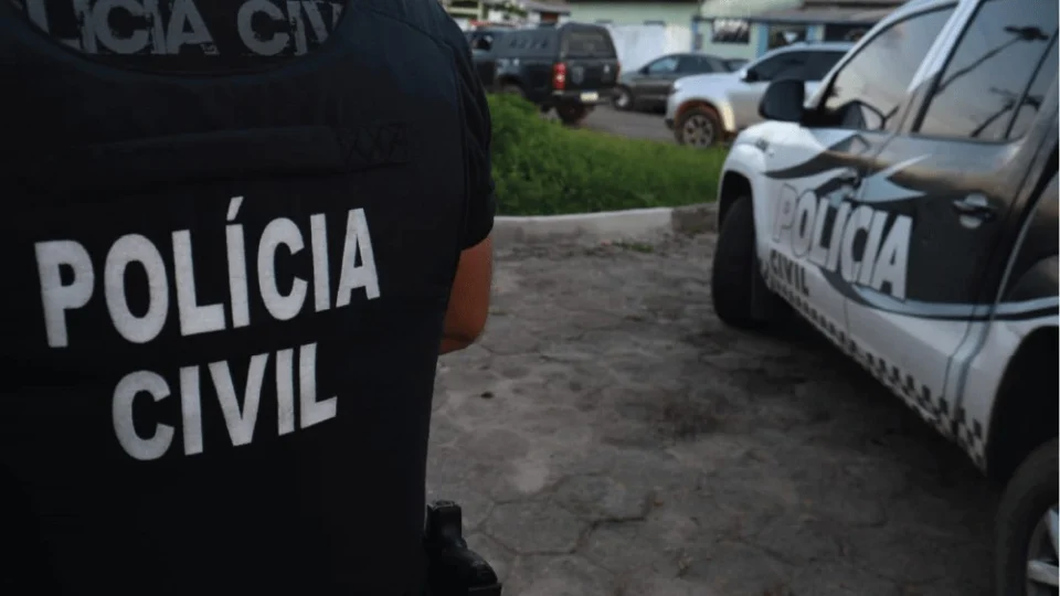 Crianças de 3 e 6 anos são resgatadas após serem abandonadas pela mãe em Japurá