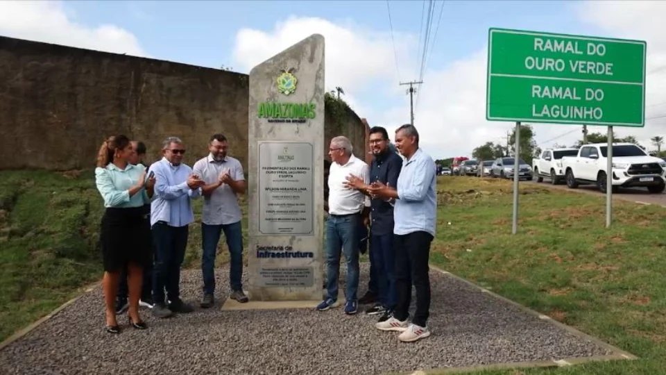 Wilson Lima entrega três ramais pavimentados, beneficiando 800 famílias em Iranduba
