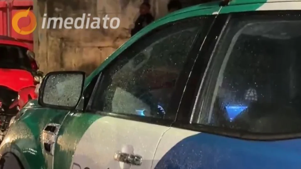 Assaltante é capturado após tentar fugir durante crime no bairro Coroado