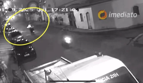 VEJA VÍDEO: motoqueiro faz manobra proibida e causa grave acidente no bairro Alvorada 2