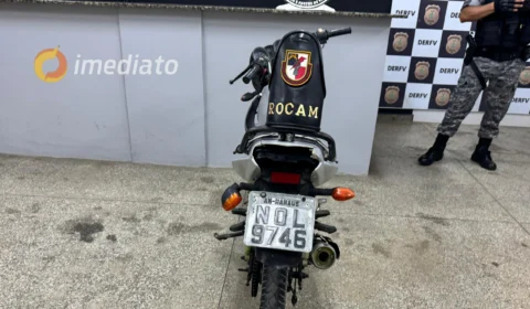 Rocam recupera moto roubada durante patrulhamento no bairro Tancredo Neves