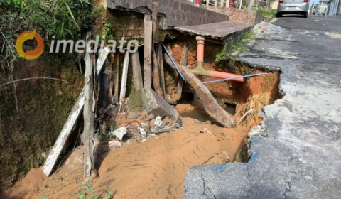 Moradores enfrentam prejuízos com casas alagadas no bairro São Francisco