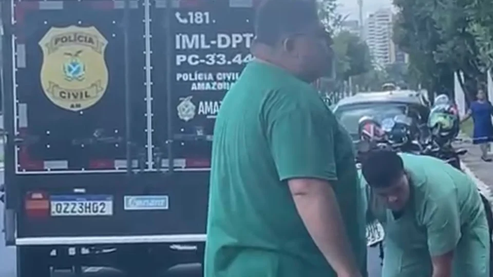 Homem morre ao ser atropelado na Avenida Coronel Teixeira