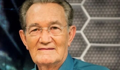 Léo Batista tem tumor no pâncreas, diz boletim; estado de saúde é grave