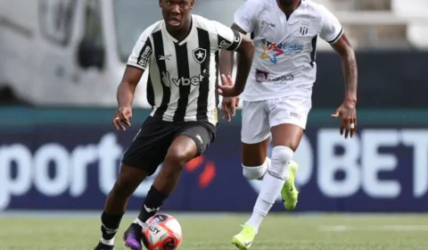 Campeão brasileiro e da Libertadores, Botafogo inicia 2025 com derrota
