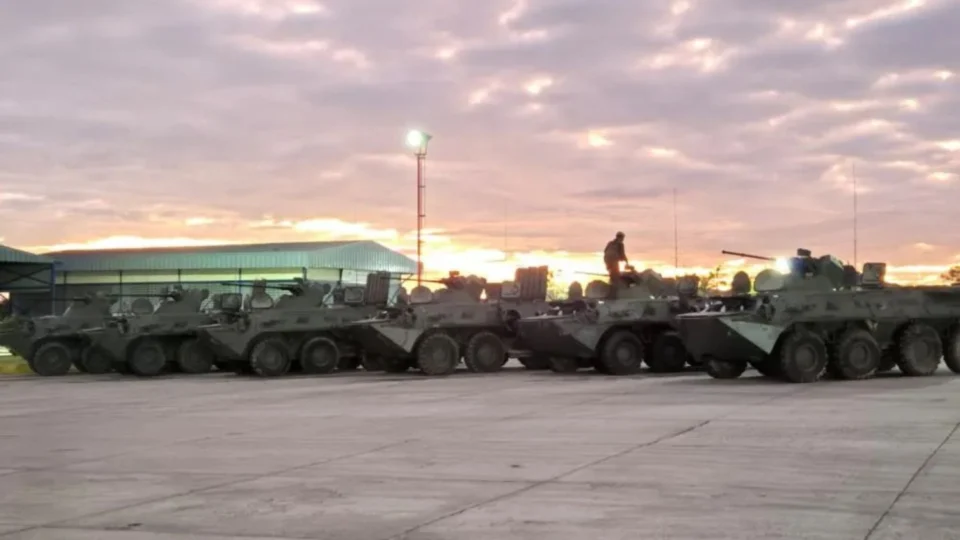 Venezuela fecha fronteira com Pacaraima e faz exercício militar sob argumento de garantir paz e defesa nacional