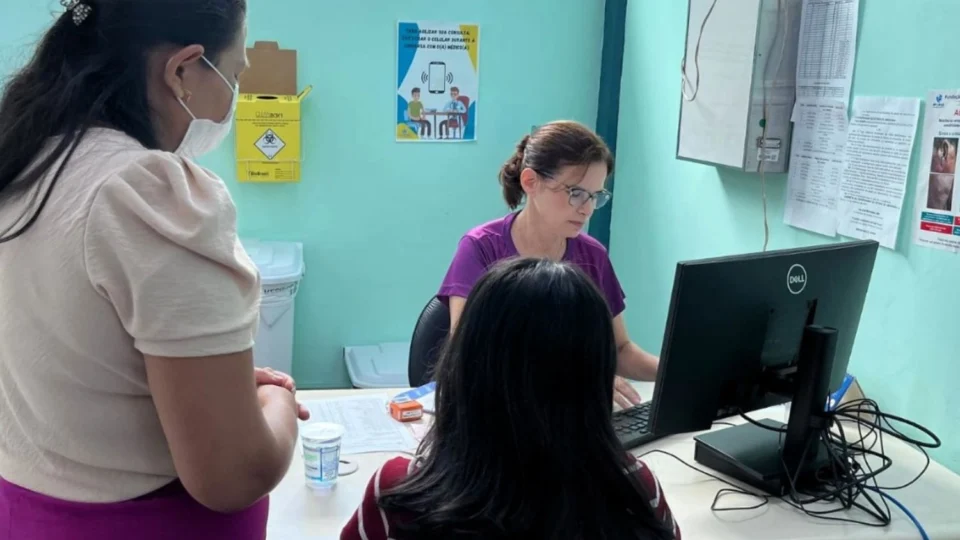 Gripe x Dengue: Saúde divulga principais sintomas das doenças e suas diferenças