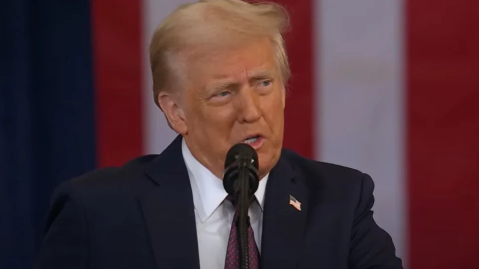 Trump anuncia mudança no nome do Golfo do México em discurso de posse