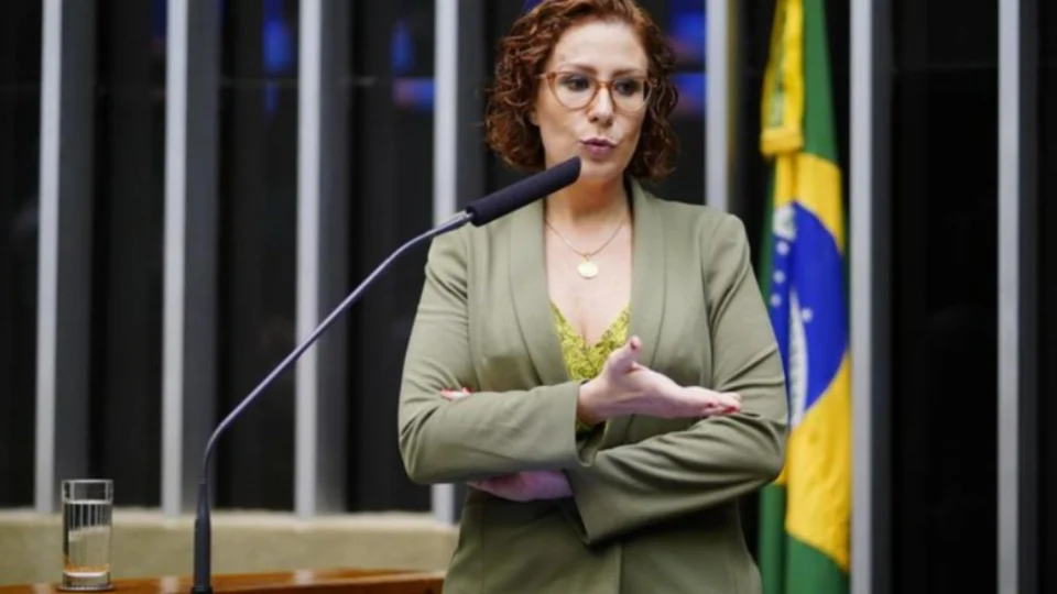 Deputada Carla Zambelli diz que exclusão de autistas do Conade é um evidente retrocesso