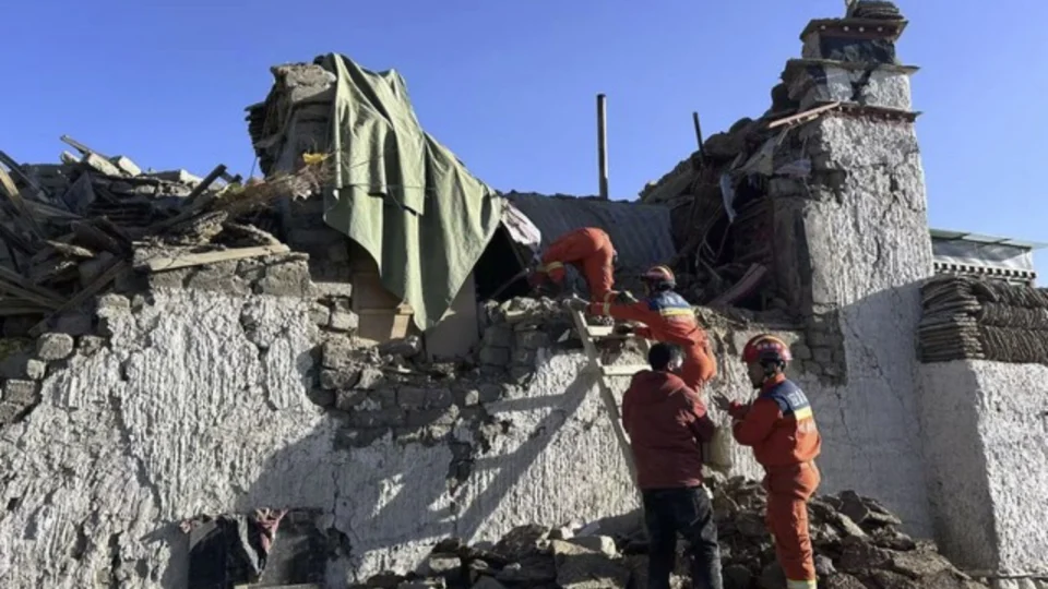 Terremoto no Tibete causa dezenas de mortes e centenas de feridos