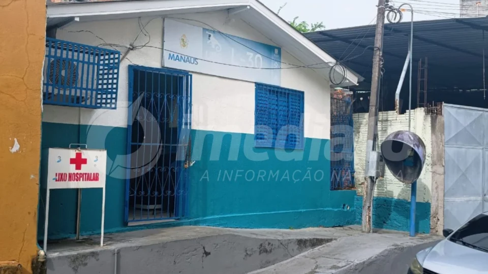 Moradores protestam contra fechamento de ‘Casinha de Saúde’ no Coroado