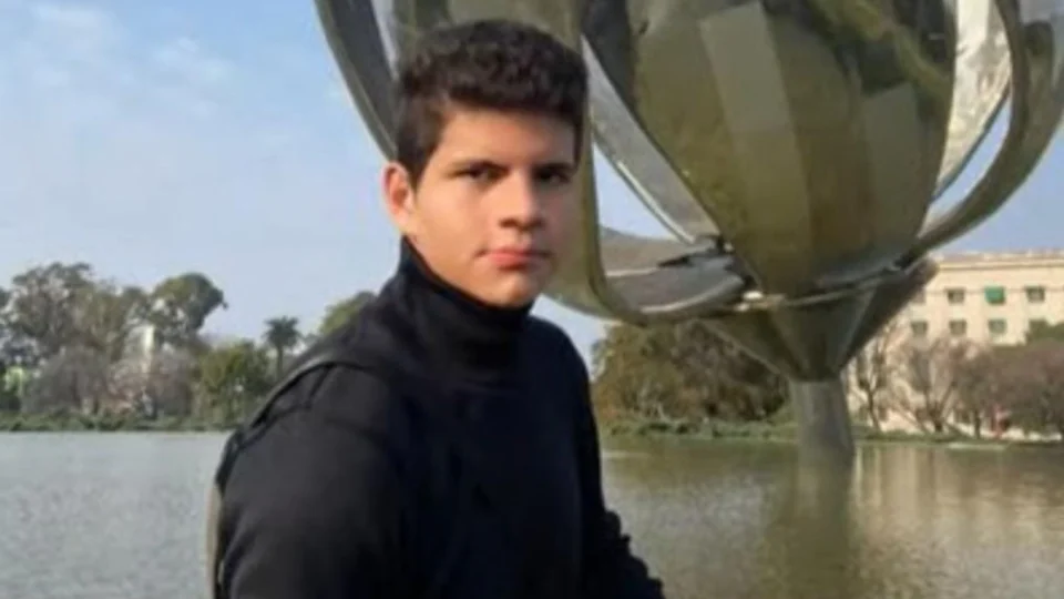 Jovem morre afogado após mergulhar no rio Meriti em Manacapuru