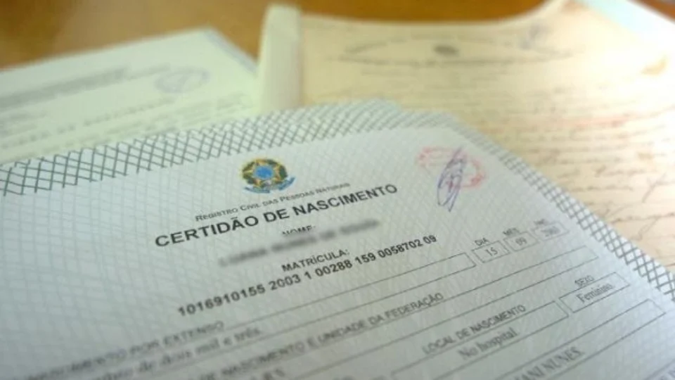 Justiça irá facilitar 2ª via de certidão para quem mais precisa no Amazonas