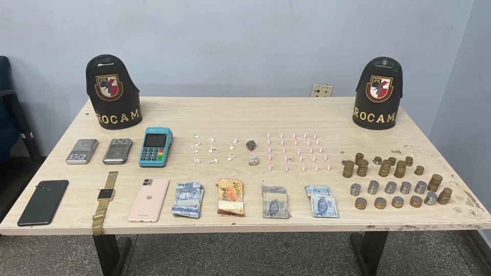 Polícia Militar prende suspeito e apreende material relacionado ao tráfico de drogas em Manaus