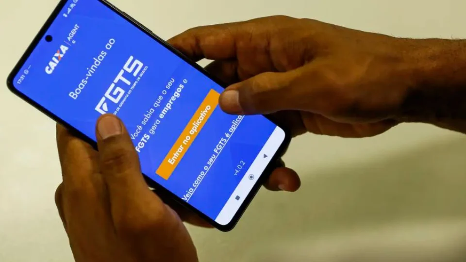 Confira as datas em que cairá na conta o saque-aniversário do FGTS de 2025