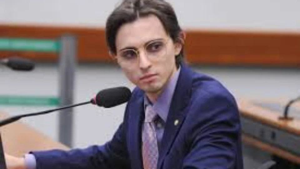 Amom Mandel é o deputado mais econômico do Brasil pelo segundo ano consecutivo