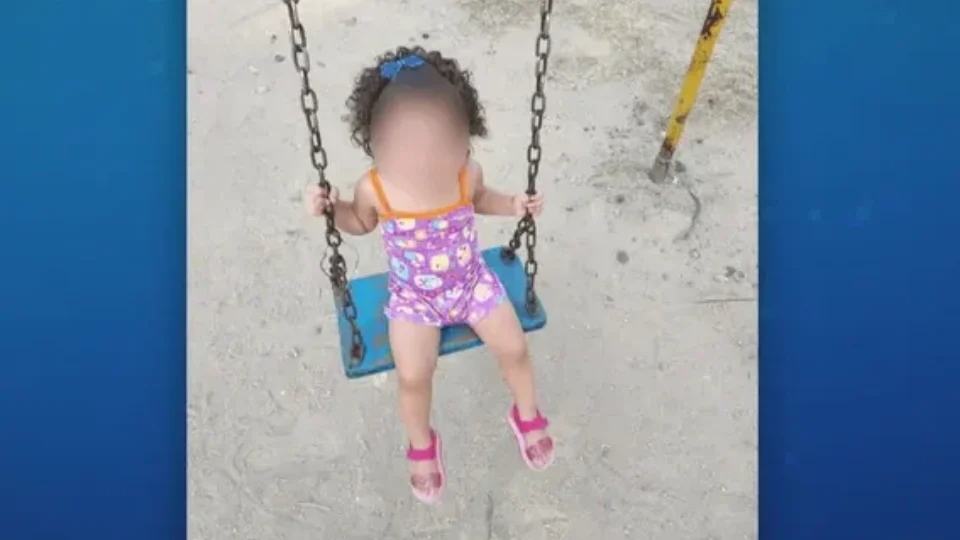 Criança de 2 anos baleada na cabeça está em estado grave