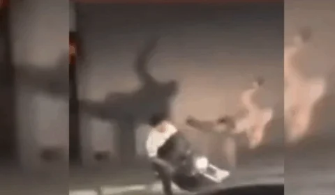 VEJA VÍDEO: PM dá voadora nas costas de motociclista após provocações