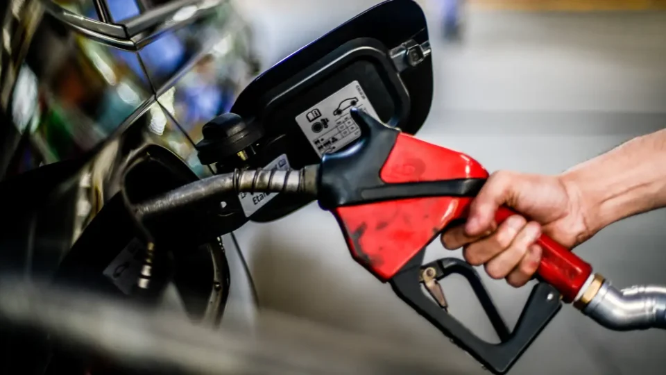 Prepare o bolso: gasolina ficará mais cara a partir de 1º de fevereiro