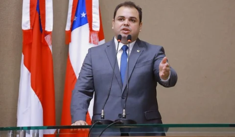 Projeto de Lei de Roberto Cidade busca garantir educação para todos os jovens do Amazonas