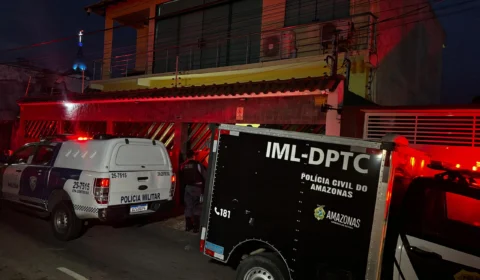 Homem reage a assalto e mata assaltante dentro de casa no Parque 10