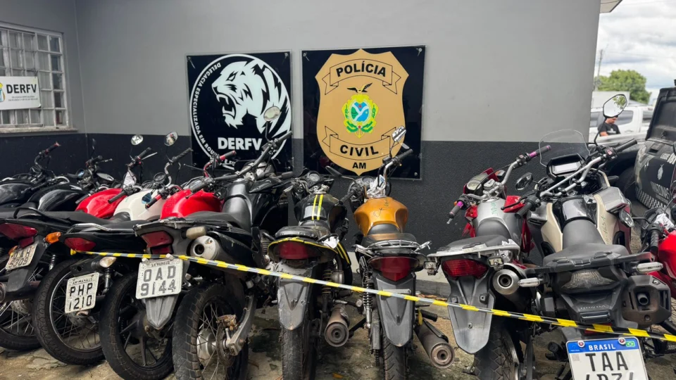 Polícia Civil realiza devolução de 20 motocicletas recuperadas em operação em Manacapuru