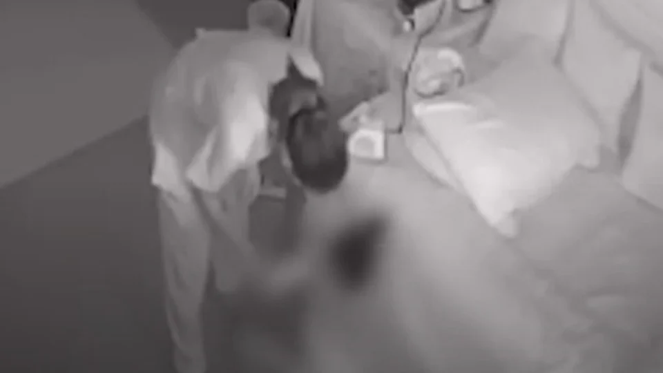 VEJA VÍDEO: técnica de enfermagem é flagrada maltratando e quebrando o braço de menina