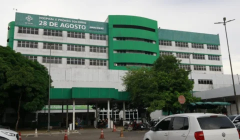 Filho esfaqueia pai após discussão em Manaus