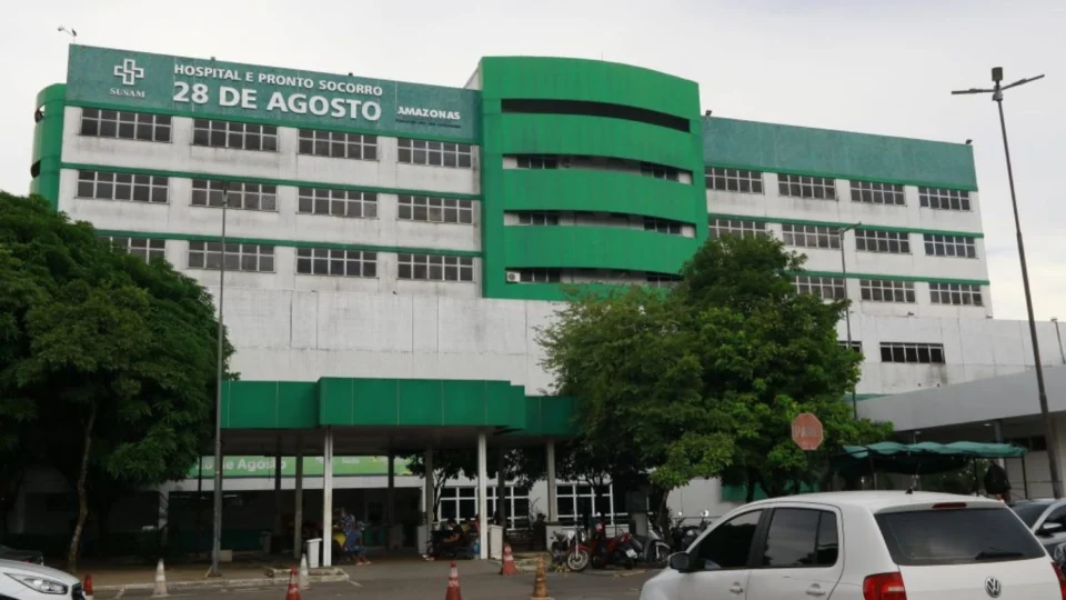 Filho esfaqueia pai após discussão em Manaus
