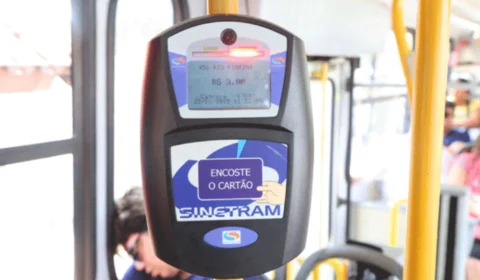 Justiça mantém suspensão do reajuste da tarifa de ônibus e marca audiência para 6 de março