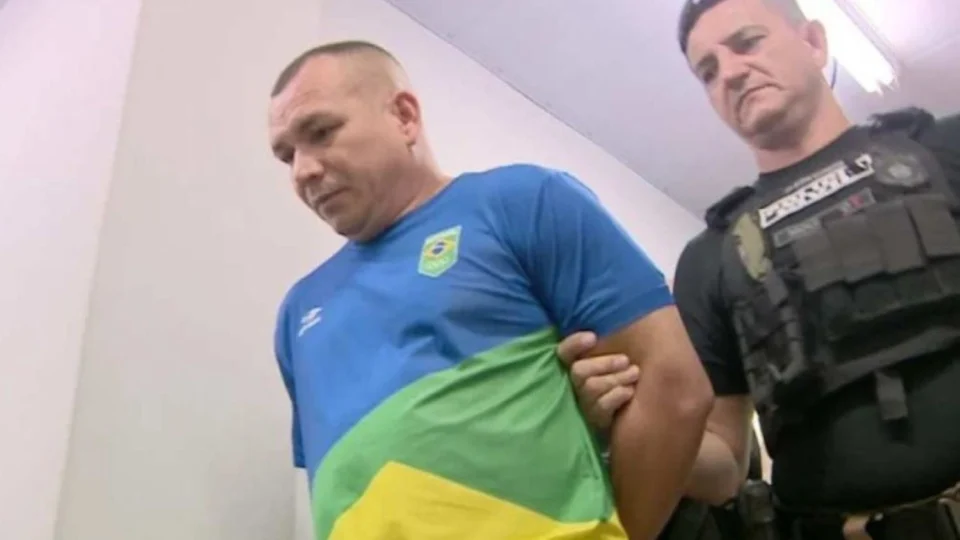Professor de voleibol é condenado a 78 anos de prisão por expl0ração sexu@l de alun0s