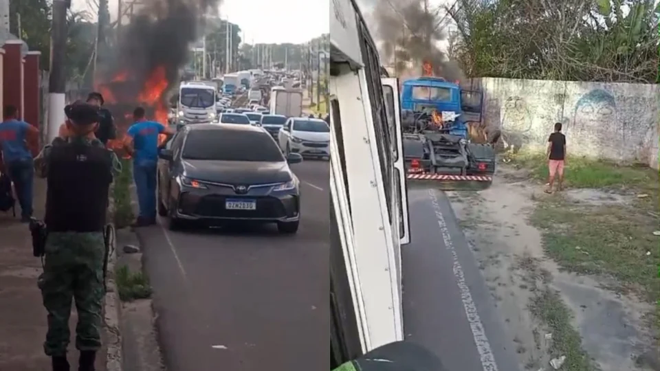 Caminhão pega fogo na Avenida Torquato Tapajós, em Manaus