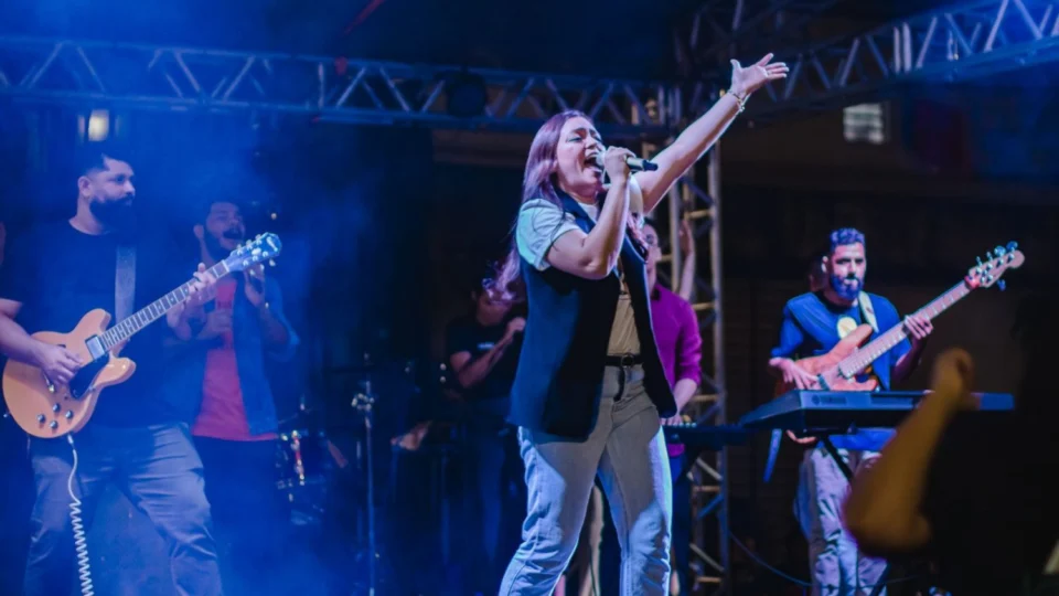 Adora Cristo 2025: 10ª edição promete atrair famílias com programação diversificada e ações comunitárias