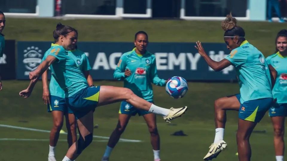 Seleção feminina é convocada para treinos visando a Copa América