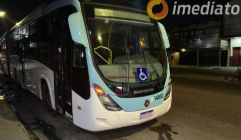 Passageira é ferida durante assalto em ônibus da linha 652 em Manaus