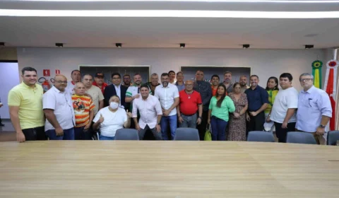 Governador Wilson Lima anuncia repasses para escolas de samba e reafirma apoio para o Carnaval de Manaus